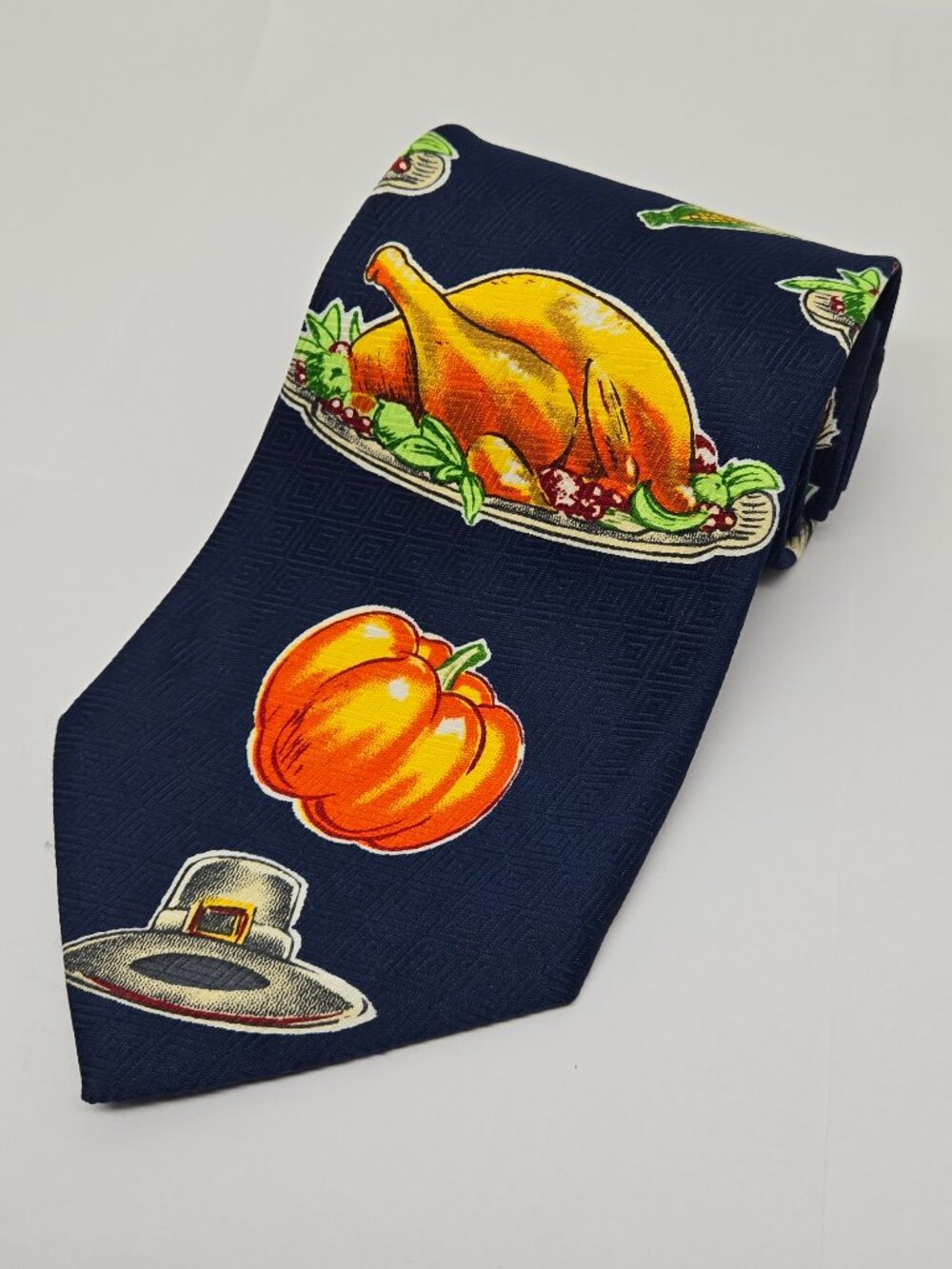 Vintage A. Rogers Designs Thanksgiving 100% Polyester Mens Tie, 1997